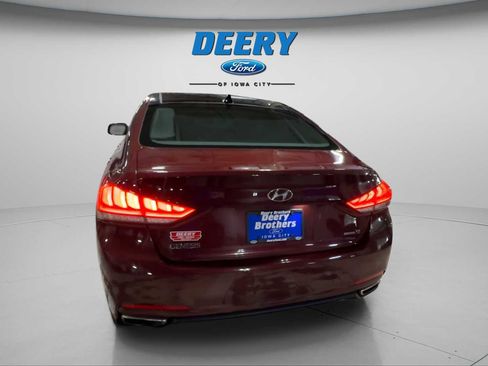 Used 2015 Hyundai Genesis 3.8 w/ Option Group 03 image 4