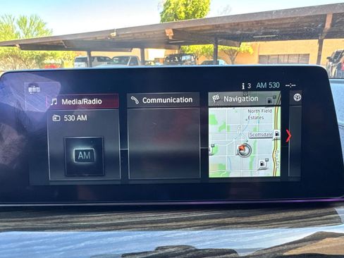 Used 2018 BMW M550i xDrive image 30