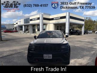 Used 2018 Jeep Grand Cherokee Trailhawk w/ Trailhawk Luxury Group video 2