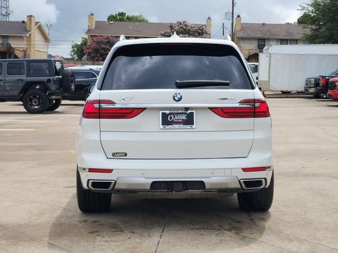Used 2019 BMW X7 xDrive50i w/ Premium Package AWD/4WD image 13