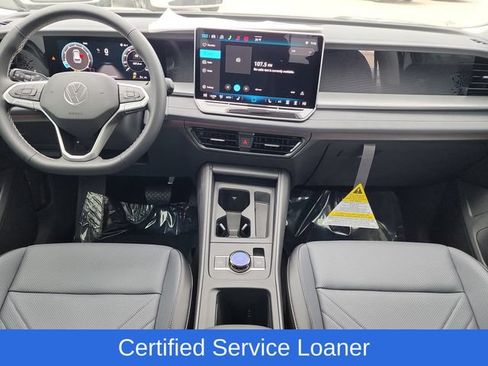 Used 2026 Volkswagen Tiguan SE AWD/4WD image 18