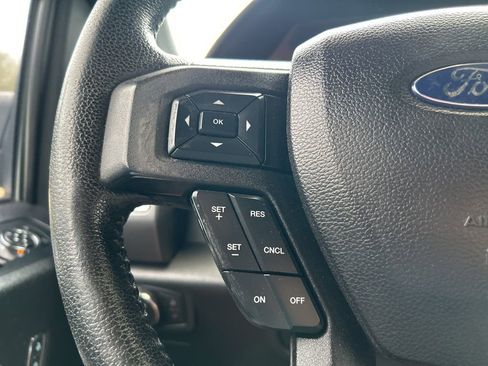 Used 2015 Ford F150 XLT w/ Equipment Group 302A Luxury image 25