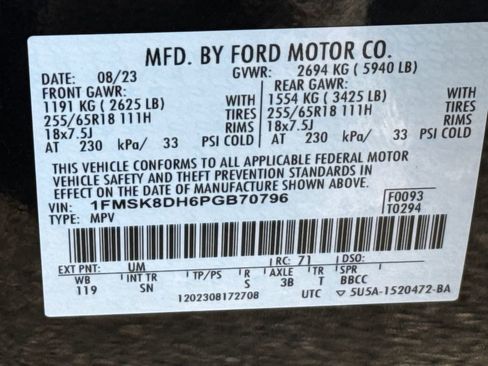 Used 2023 Ford Explorer XLT w/ Equipment Group 202A AWD/4WD image 34