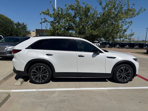 Used 2025 MAZDA CX-70 Plug-In Hybrid w/ Premium Plus AWD/4WD image 4