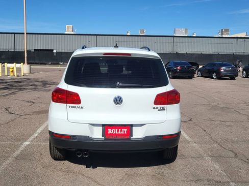 Used 2015 Volkswagen Tiguan S image 7