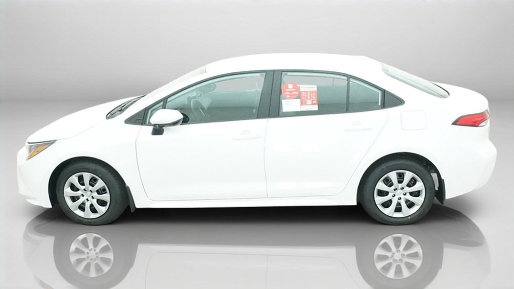 New 2027 Toyota Corolla LE FWD image 2