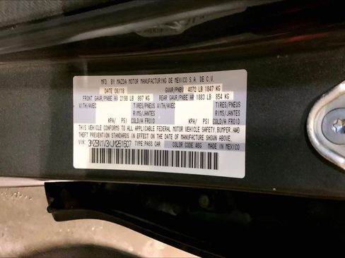 Used 2018 MAZDA MAZDA3 Touring image 36