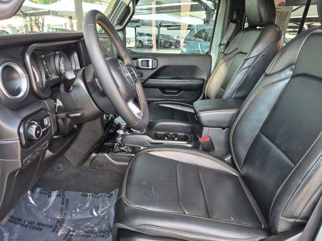 Used 2024 Jeep Wrangler Unlimited Sahara AWD/4WD image 20