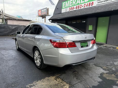 Used 2015 Honda Accord EX-L image 7