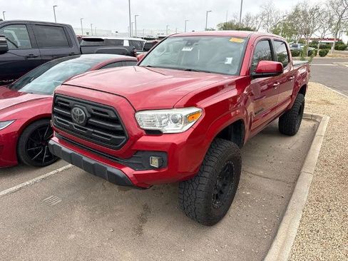 Used 2018 Toyota Tacoma SR w/ SR Convenience Package AWD/4WD image 2