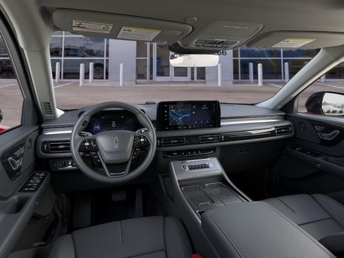 New 2025 Lincoln Aviator AWD w/ Jet Appearance Package image 9