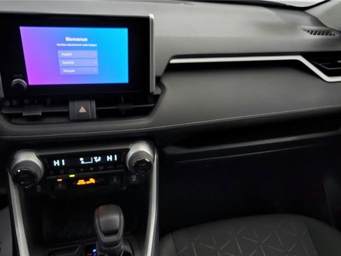 Used 2023 Toyota RAV4 XLE image 42