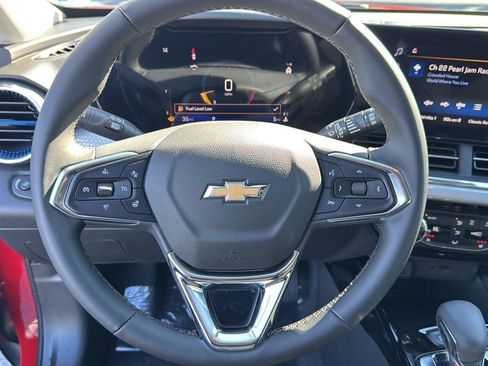 New 2026 Chevrolet Trax LT w/ Driver Confidence Package image 17