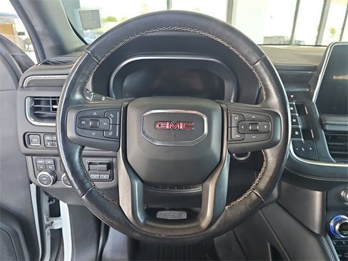 Used 2022 GMC Yukon XL AT4 w/ AT4 Premium Plus Package image 21