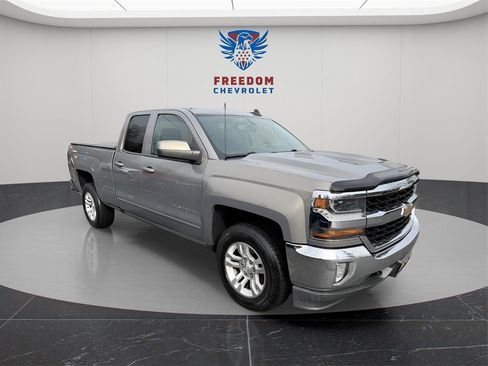 Used 2017 Chevrolet Silverado 1500 LT w/ All Star Edition image 7
