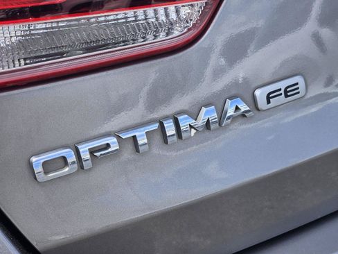 Used 2018 Kia Optima LX FWD image 11