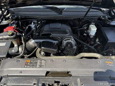 Used 2014 GMC Yukon XL Denali AWD/4WD image 28