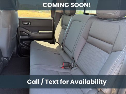 Used 2023 Nissan Frontier SV w/ SV Convenience Package AWD/4WD image 10