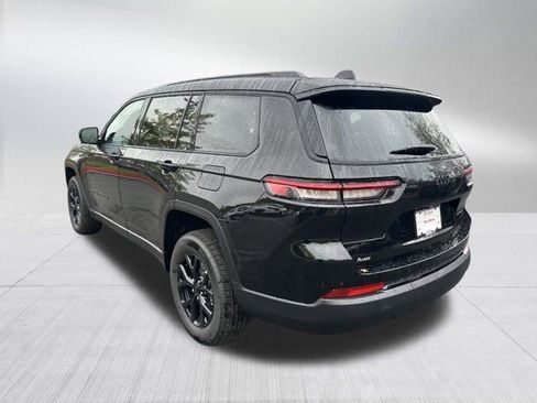 New 2025 Jeep Grand Cherokee L Altitude image 7