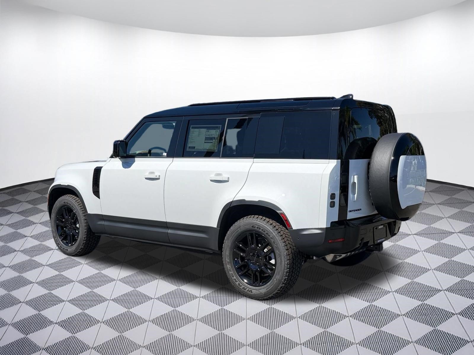 New 2026 Land Rover Defender 110 S AWD/4WD image 3