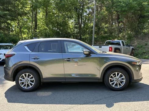 Used 2023 MAZDA CX-5 AWD 2.5 S image 3