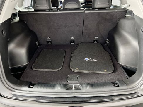 Used 2022 Jeep Compass Trailhawk w/ Trailhawk Convenience Group image 24