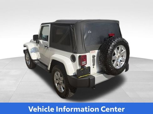 Used 2014 Jeep Wrangler Sahara w/ Connectivity Group AWD/4WD image 17