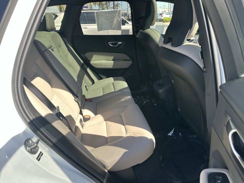 Certified 2026 Volvo XC60 B5 Plus w/ Protection Package Premier image 24