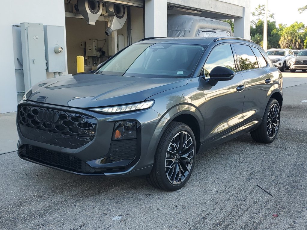 New 2026 Audi Q3 quattro 2.0T AWD/4WD image 9