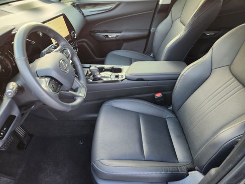 Used 2026 Lexus NX 350 AWD w/ Accessory Package (Z1) image 5