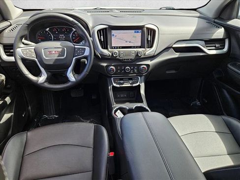 Used 2023 GMC Terrain SLT w/ Infotainment Package II FWD image 17