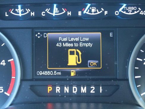 Used 2017 Ford F250 XLT w/ FX4 Off-Road Package image 20