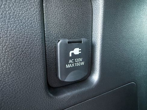 New 2025 Nissan Armada PRO-4X image 37