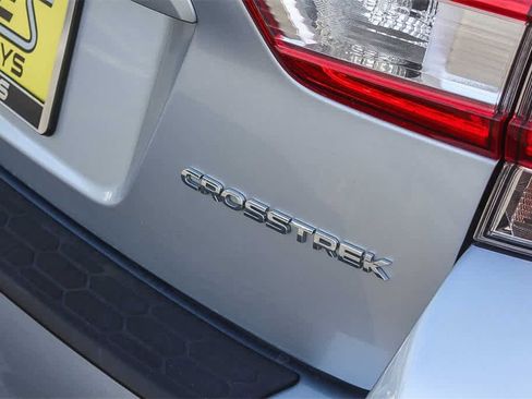 Used 2019 Subaru Crosstrek 2.0i Premium image 12