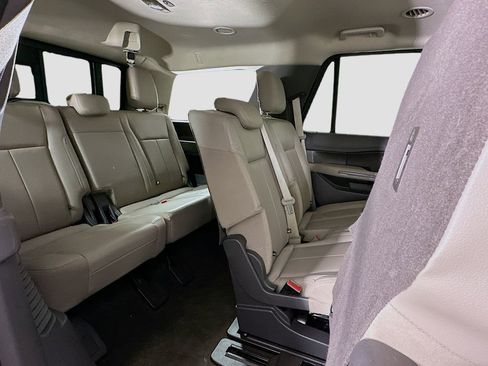 Used 2020 Ford Expedition XLT w/ Equipment Group 202A image 28