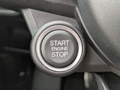 Used 2024 Alfa Romeo Stelvio Veloce image 38