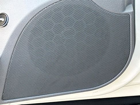 Used 2008 Chevrolet Malibu LT w/ Premium Mat Package image 17