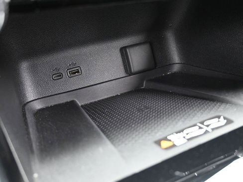 Used 2024 Chevrolet Traverse Z71 w/ Enhanced Driving Package image 33