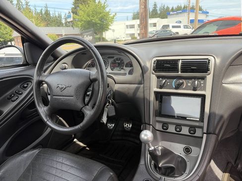 Used 2003 Ford Mustang Mach 1 RWD image 20