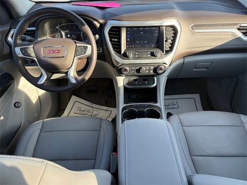 Used 2022 GMC Acadia SLT w/ Preferred Package image 10