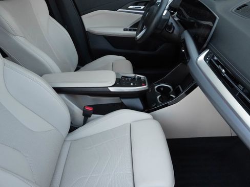 Certified 2024 BMW X1 xDrive28i AWD/4WD image 13