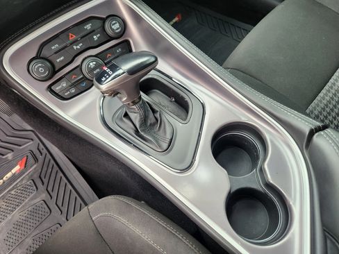 Used 2020 Dodge Challenger R/T image 16