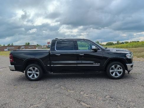 Used 2019 RAM 1500 Limited AWD/4WD image 17