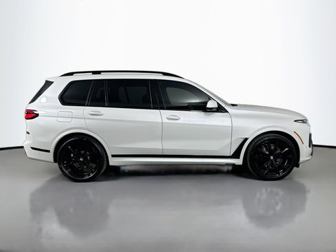 New 2026 BMW X7 xDrive40i w/ M Sport Package image 4