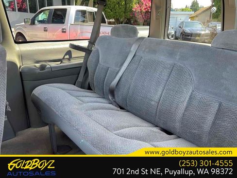 Used 1999 Chevrolet Tahoe 4WD 2-Door w/ Preferred Equipment Group image 28