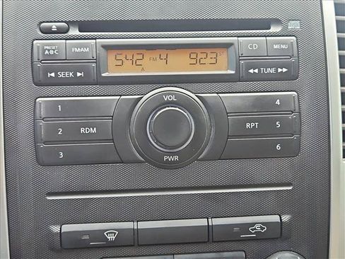 Used 2011 Nissan Frontier SV AWD/4WD image 13