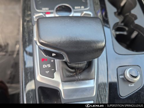 Used 2018 Audi Q7 3.0T Prestige w/ Prestige Package image 21