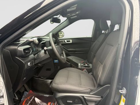 Used 2021 Ford Explorer 4WD Police Interceptor image 12