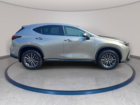 Used 2023 Lexus NX 350 AWD image 4