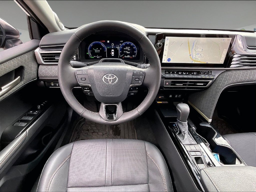 Used 2026 Toyota Camry XLE w/ Premium Plus Package AWD/4WD image 16